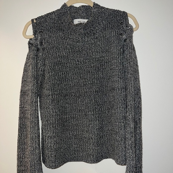 John + Jenn Sweater - Picture 1 of 2
